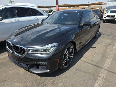 Used 2018 BMW 750i w/ Executive Package RWD image 1