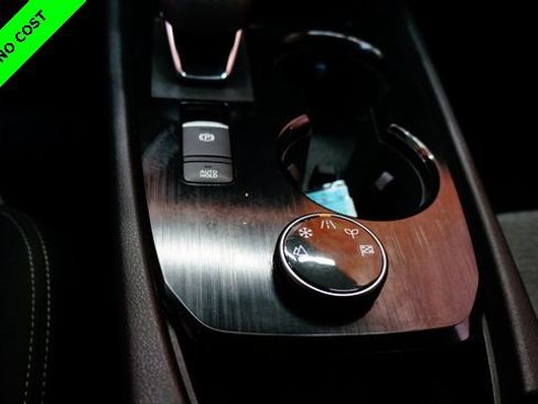 Used 2022 Nissan Rogue SV image 20