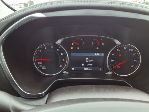 Used 2024 Chevrolet Blazer LT FWD image 27