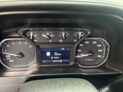 Used 2020 GMC Sierra 1500 SLT w/ SLT Premium Plus Package image 16