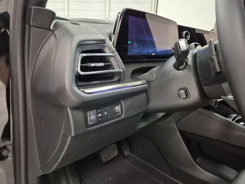 New 2026 Chevrolet Traverse High Country image 18