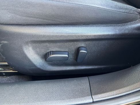 Used 2025 Nissan Altima 2.5 SV FWD image 22