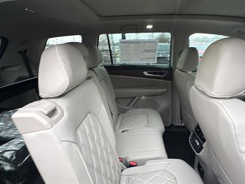 New 2026 Volkswagen Atlas SEL Premium R-Line AWD/4WD image 11