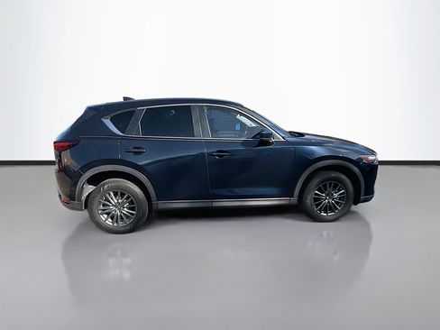 Used 2017 MAZDA CX-5 Touring image 2