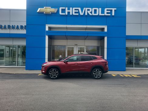 Certified 2024 Chevrolet Trax RS w/ Driver Confidence Package FWD image 6