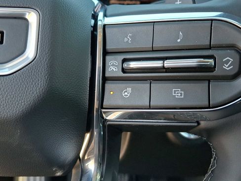 New 2026 GMC Terrain Denali w/ LPO, Floor Liner Package image 20