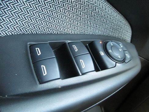 Certified 2025 Chevrolet TrailBlazer LT w/ LT Cold Weather Package image 21