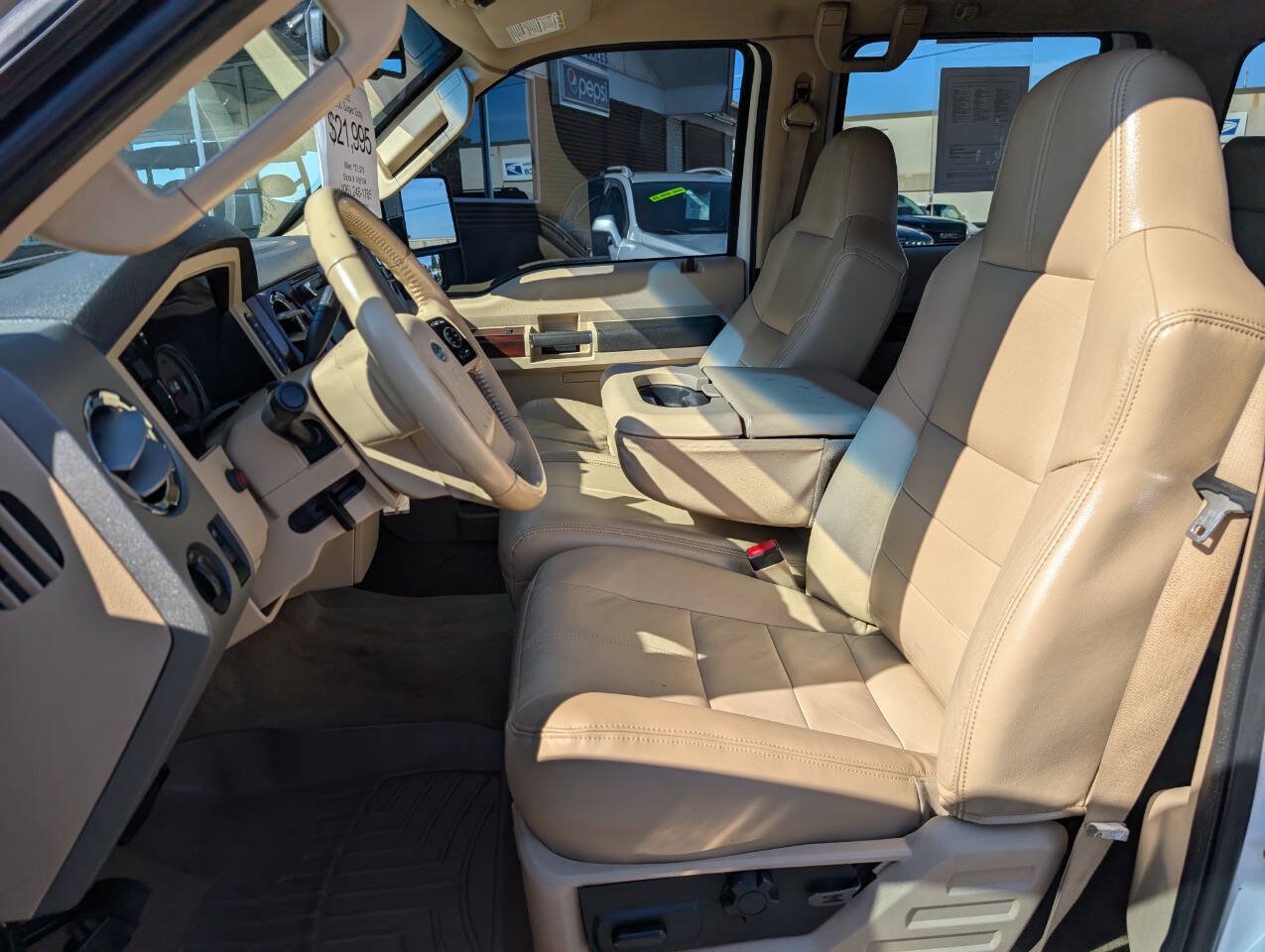 Used 2010 Ford F250 Lariat AWD/4WD image 12