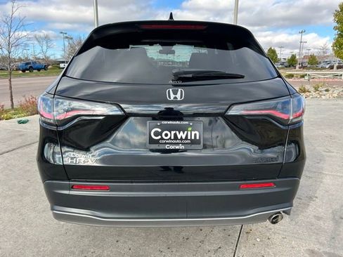 Used 2024 Honda HR-V Sport image 4