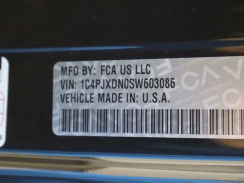 Used 2025 Jeep Wrangler Sport image 41