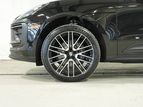 New 2026 Porsche Macan image 42