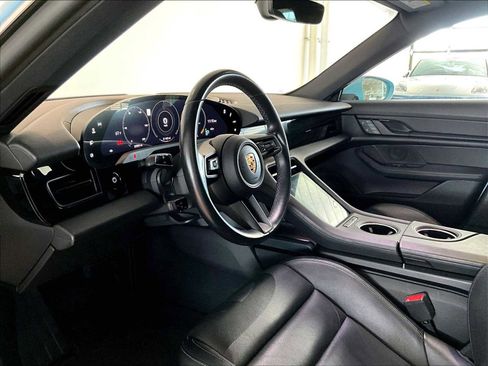 Used 2023 Porsche Taycan 4S image 7