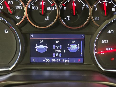 Used 2021 Chevrolet Silverado 1500 LTZ w/ Z71 Off-Road Package AWD/4WD image 38
