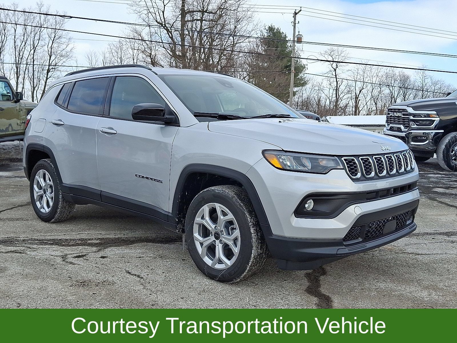 New 2026 Jeep Compass Latitude AWD/4WD image 1