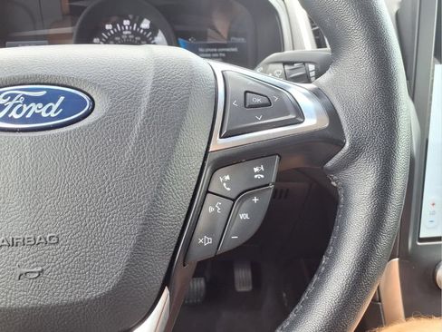 Used 2024 Ford Edge Titanium AWD/4WD image 13