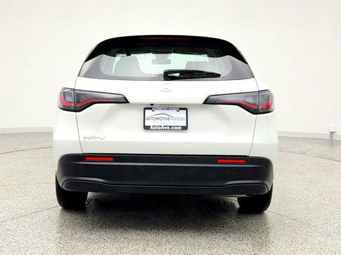 Used 2025 Honda HR-V LX image 6