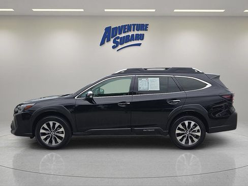 Used 2025 Subaru Outback Touring XT AWD/4WD image 4