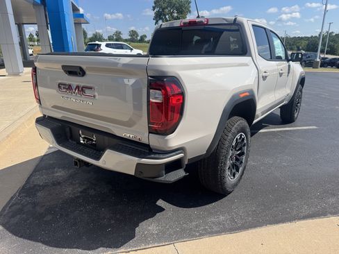 New 2026 GMC Canyon AT4 w/ Technology Plus Package AWD/4WD image 4