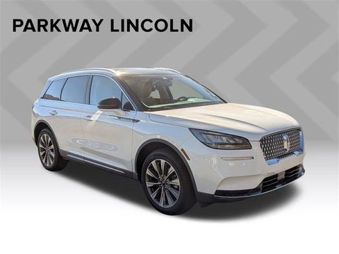 Used 2020 Lincoln Corsair Reserve image 3