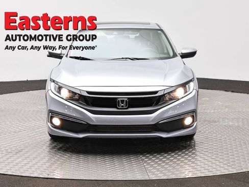 Used 2019 Honda Civic EX image 2