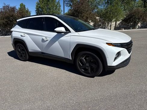 Used 2022 Hyundai Tucson Limited AWD/4WD image 16