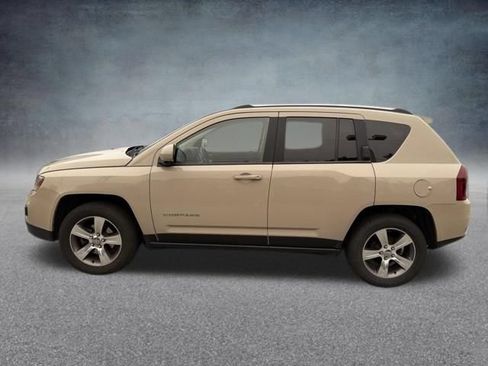 Used 2017 Jeep Compass High Altitude AWD/4WD image 10