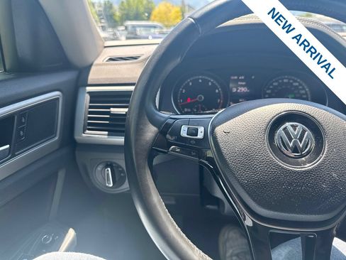 Used 2019 Volkswagen Atlas SE w/ Towing Package AWD/4WD image 21