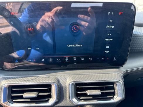 Used 2025 Ford Mustang Premium RWD image 22