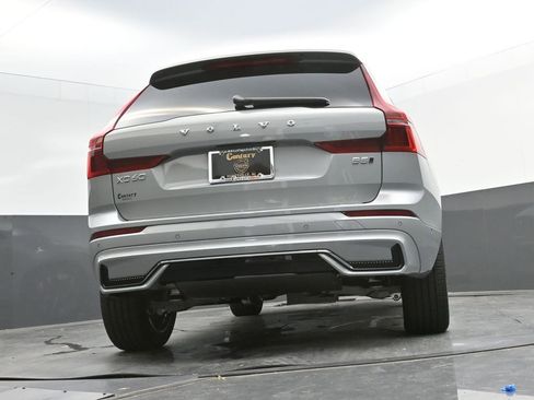 New 2026 Volvo XC60 B5 Plus w/ Protection Package Premier image 24
