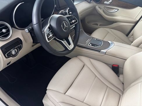 Used 2022 Mercedes-Benz GLC 300 4MATIC image 12