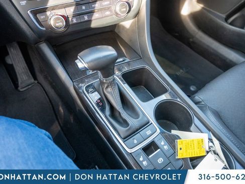 Used 2020 Kia Optima Premium image 11