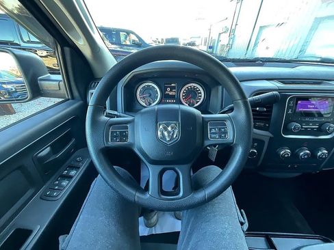 Used 2014 RAM 1500 Express image 20