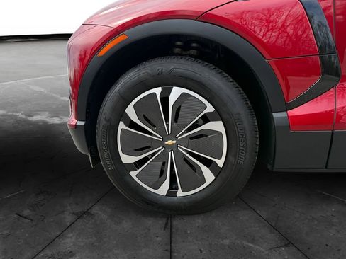 Used 2024 Chevrolet Blazer EV LT image 14