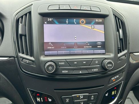 Used 2015 Buick Regal Premium w/ Experience Buick Package image 21