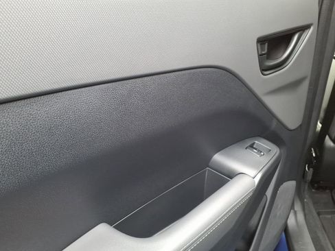 Certified 2025 Subaru Crosstrek 2.0i Premium image 4