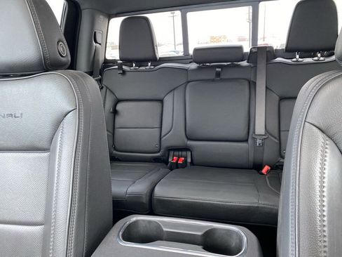 Used 2025 GMC Sierra 3500 Denali w/ Denali Reserve Package image 25