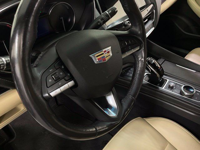 Used 2020 Cadillac CT5 Luxury w/ Cold Weather Package RWD image 16