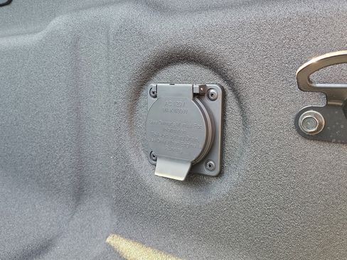 New 2026 Nissan Frontier Pro-X w/ Pro-X Convenience Package image 10