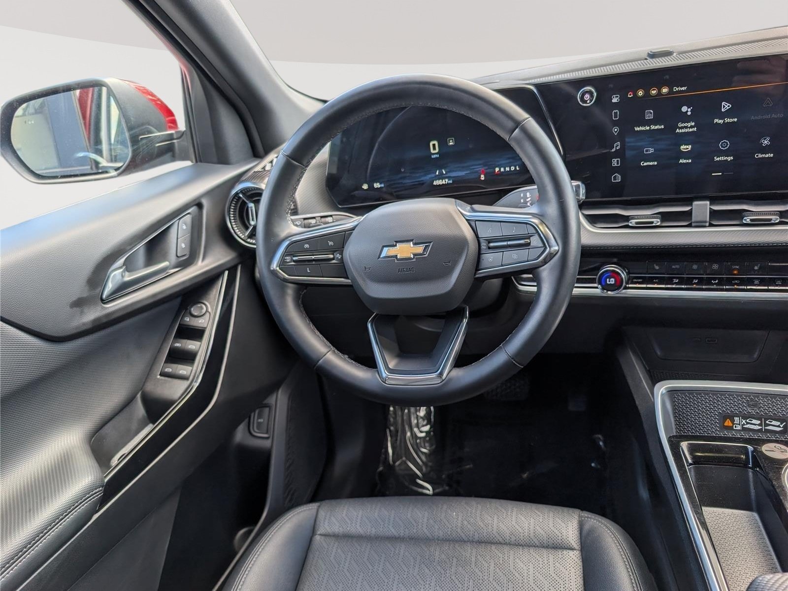 Used 2025 Chevrolet Equinox LT w/ Convenience Package II FWD image 17