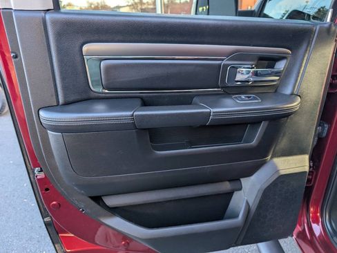 Used 2018 RAM 2500 Laramie w/ Sport Appearance Group AWD/4WD image 35