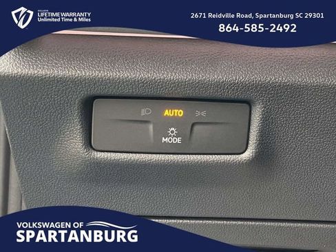 New 2026 Volkswagen Tiguan SE image 30