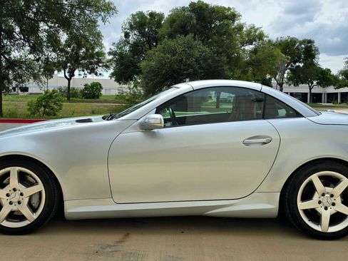Used 2008 Mercedes-Benz SLK 350 image 12