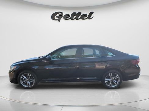 Used 2024 Volkswagen Jetta SE FWD image 8