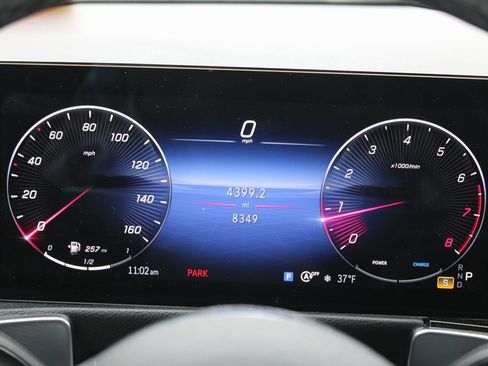 Certified 2025 Mercedes-Benz GLB 250 image 14