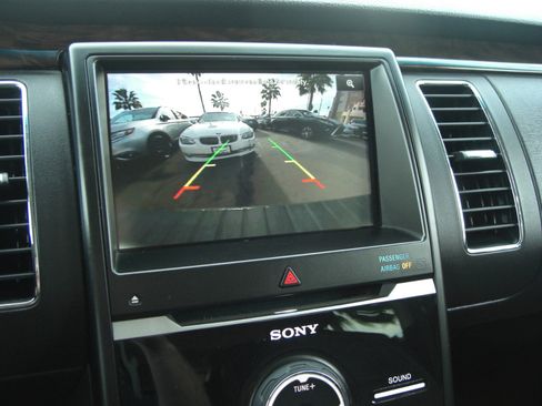 Used 2013 Ford Flex Limited image 25