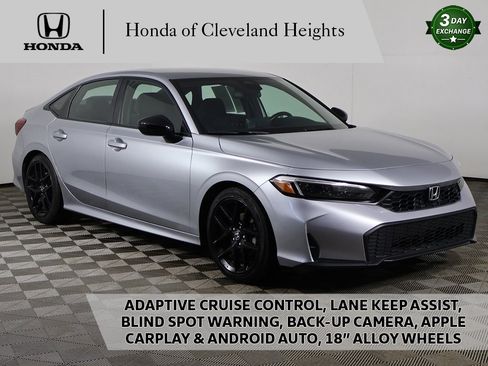 Used 2025 Honda Civic Sport image 1