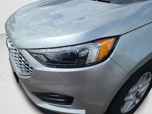 Used 2024 Ford Edge SEL image 7