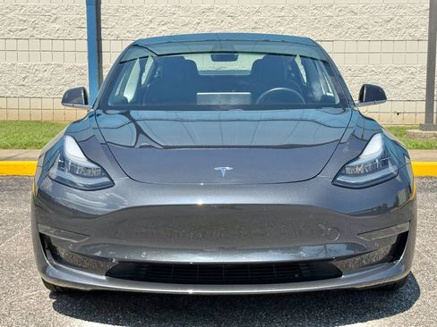 Used 2018 Tesla Model 3 Long Range AWD/4WD image 2