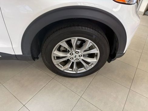 Used 2023 Ford Explorer Limited image 29