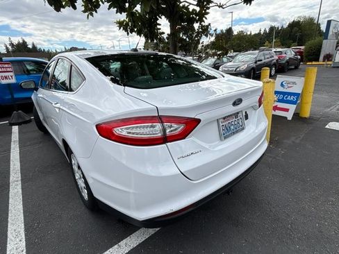 Used 2014 Ford Fusion S FWD image 4